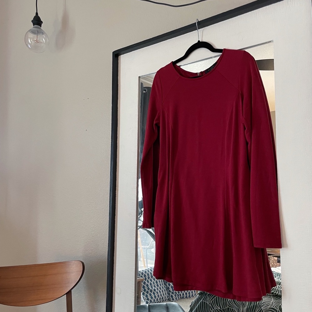 long sleeve flare cut dress in deep red | size M